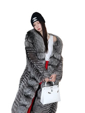 Load image into Gallery viewer, Ribbed Design Fur Coat
