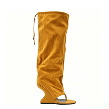 Load image into Gallery viewer, Wide Leg Thong Toe Boots
