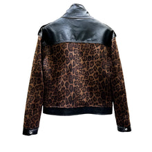 Load image into Gallery viewer, Retro Patch Leopard Print Jacket
