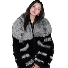 Load image into Gallery viewer, Luxury Ribbed Design Fur Coat
