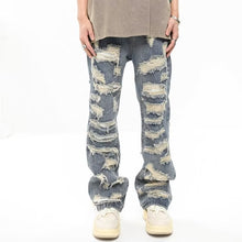 Load image into Gallery viewer, Vintage Ripped Jeans
