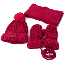 Load image into Gallery viewer, chenille hat set- modern baby las vegas
