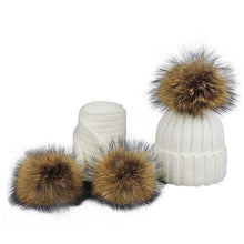Load image into Gallery viewer, Pom Knitted Hat Set
